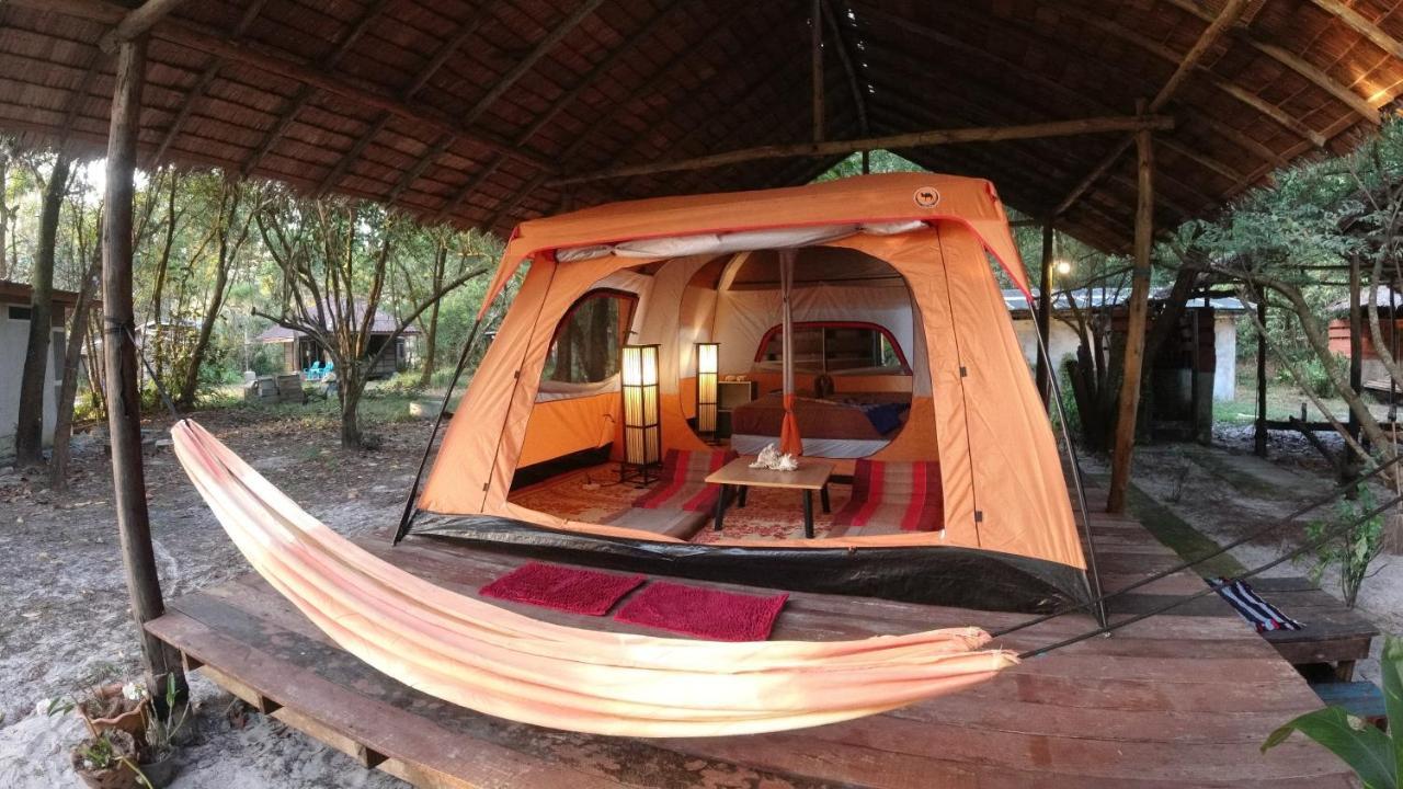 Phayam Friends Hotel Phajam-sziget Kültér fotó